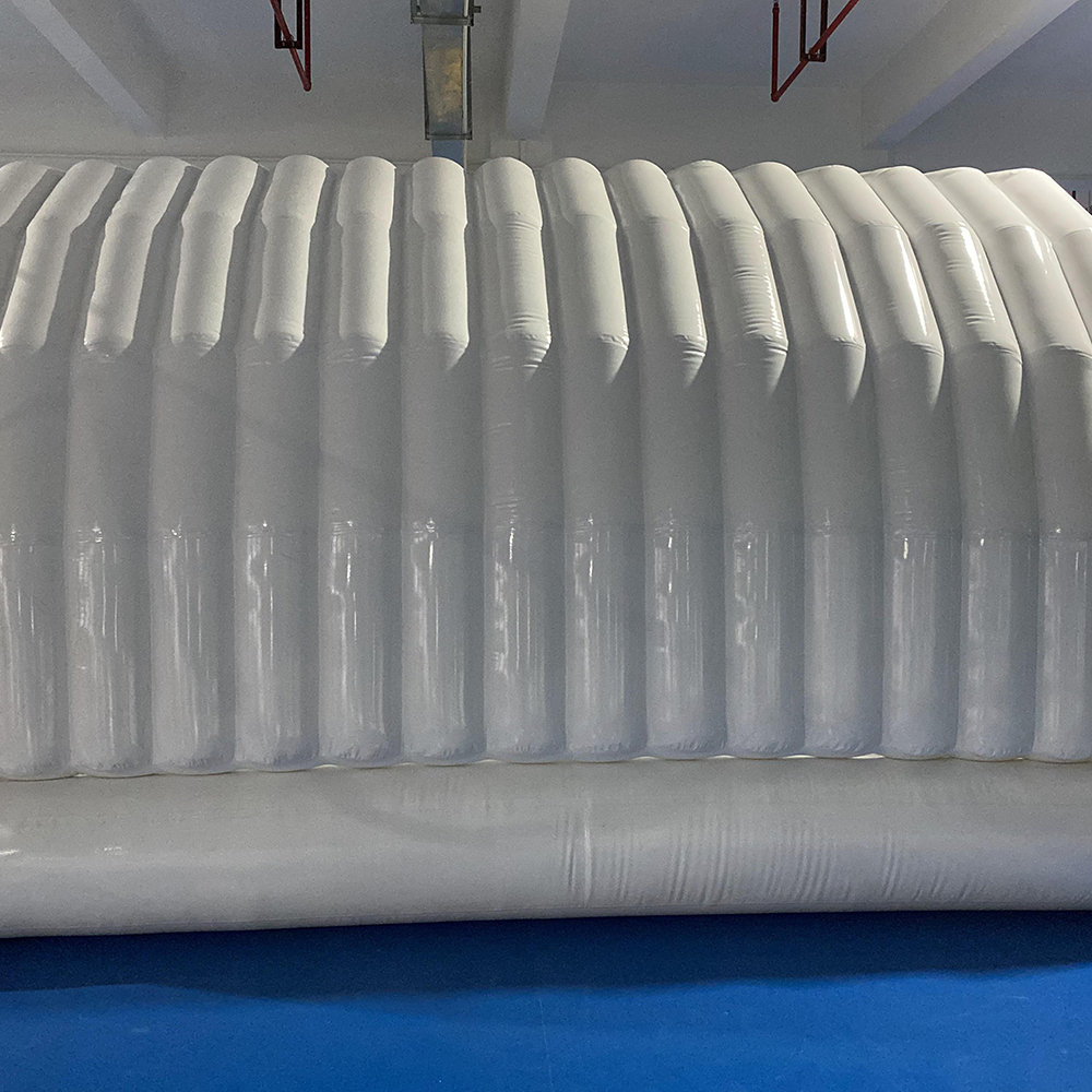 Inflatable Tent03
