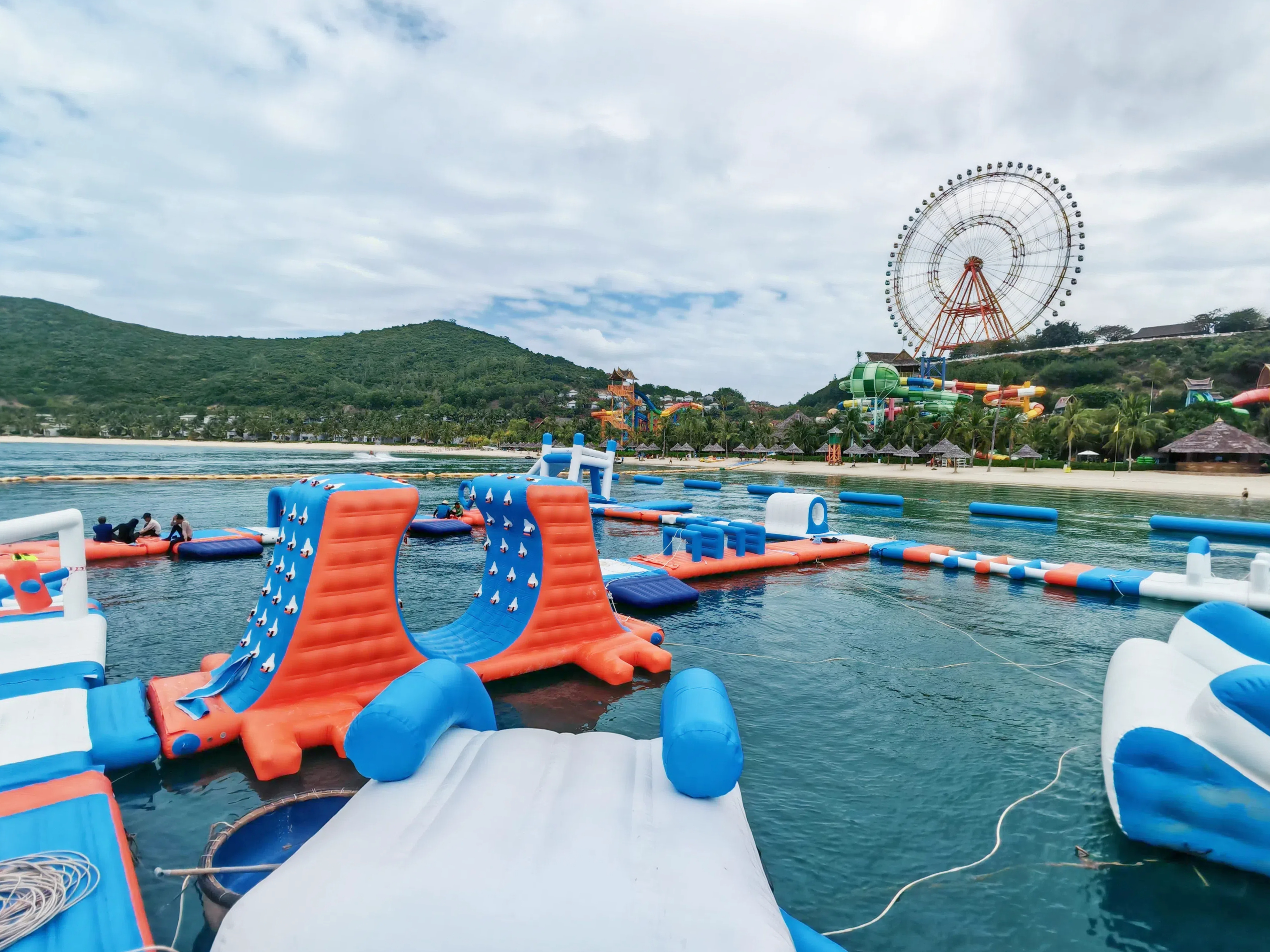 Inflatable Water Park Category picture